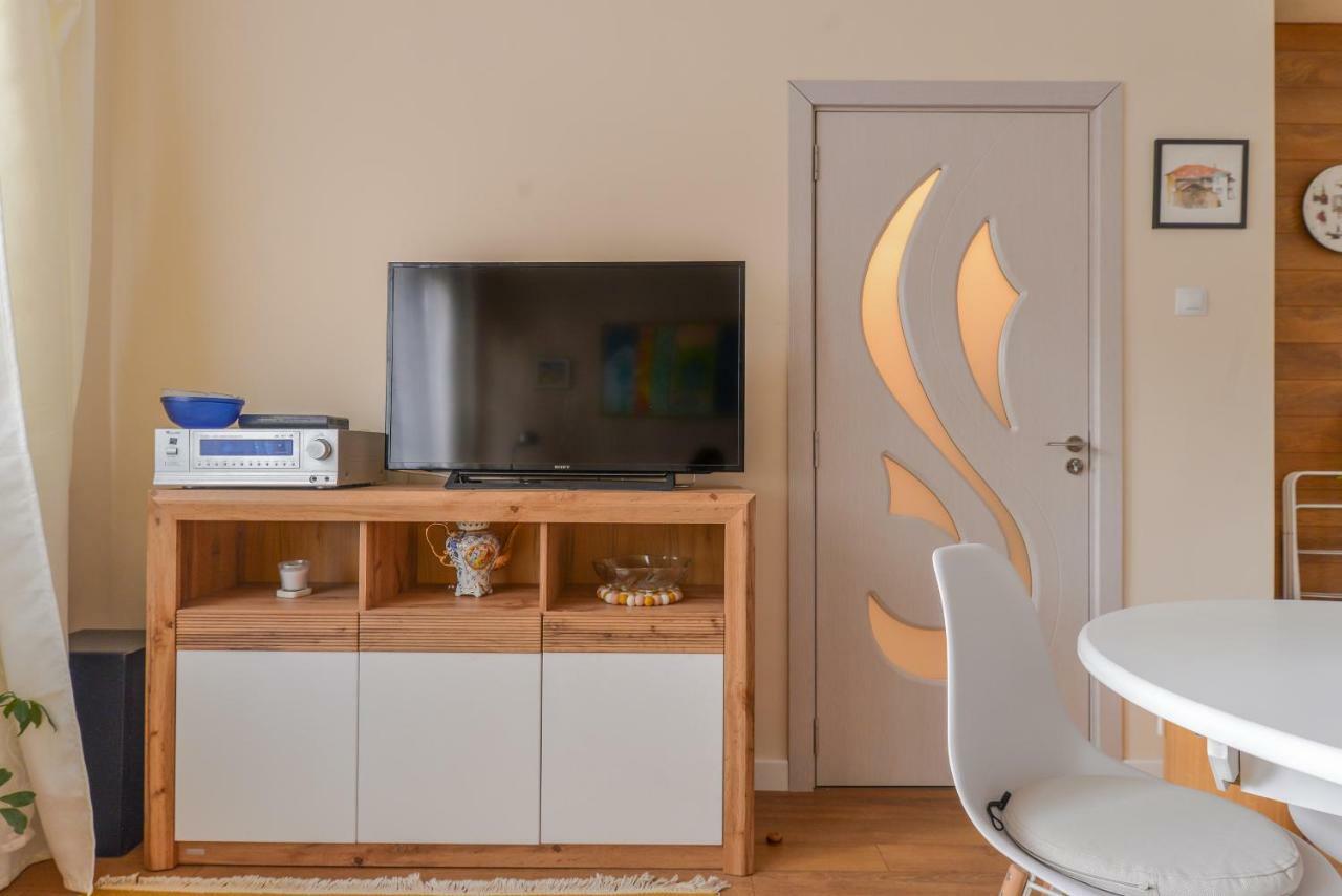 Welcoming One Bedroom On Vasil Levski Boulevard By Flat Mаnager Sofia Esterno foto