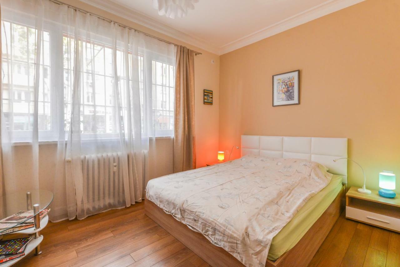 Welcoming One Bedroom On Vasil Levski Boulevard By Flat Mаnager Sofia Esterno foto